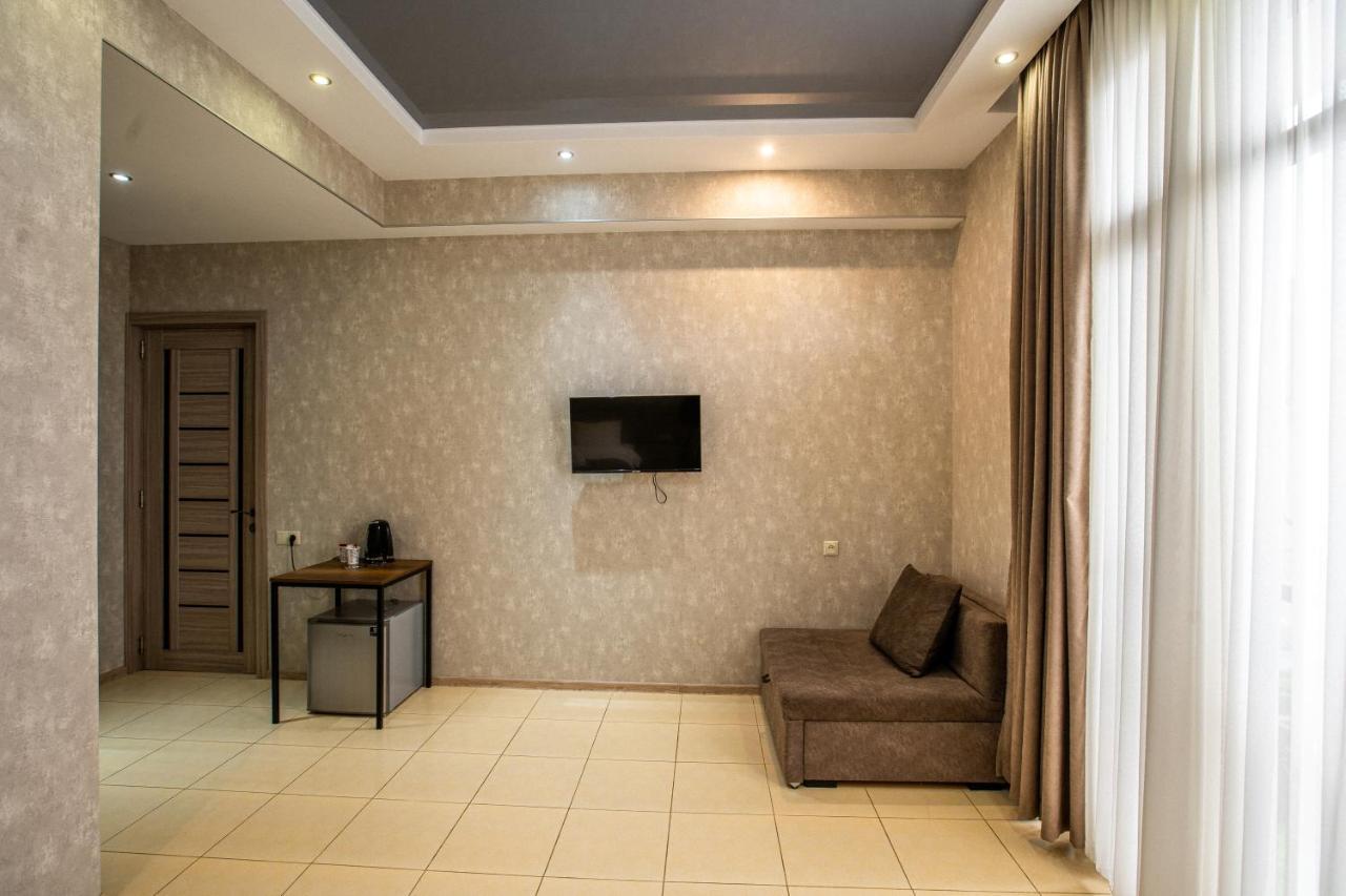 Tbilisi Sea Hotel Luaran gambar